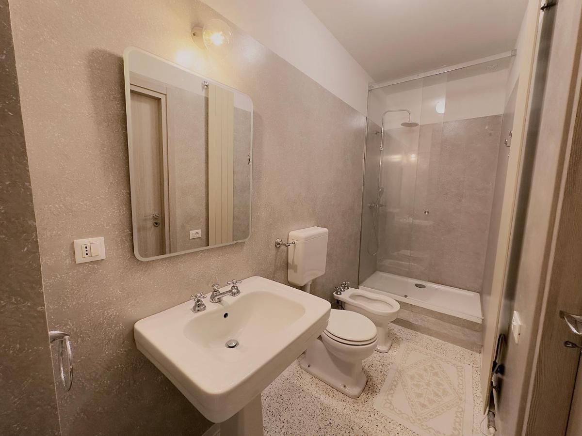 Minimal Apartment Navigli Μιλάνο Εξωτερικό φωτογραφία